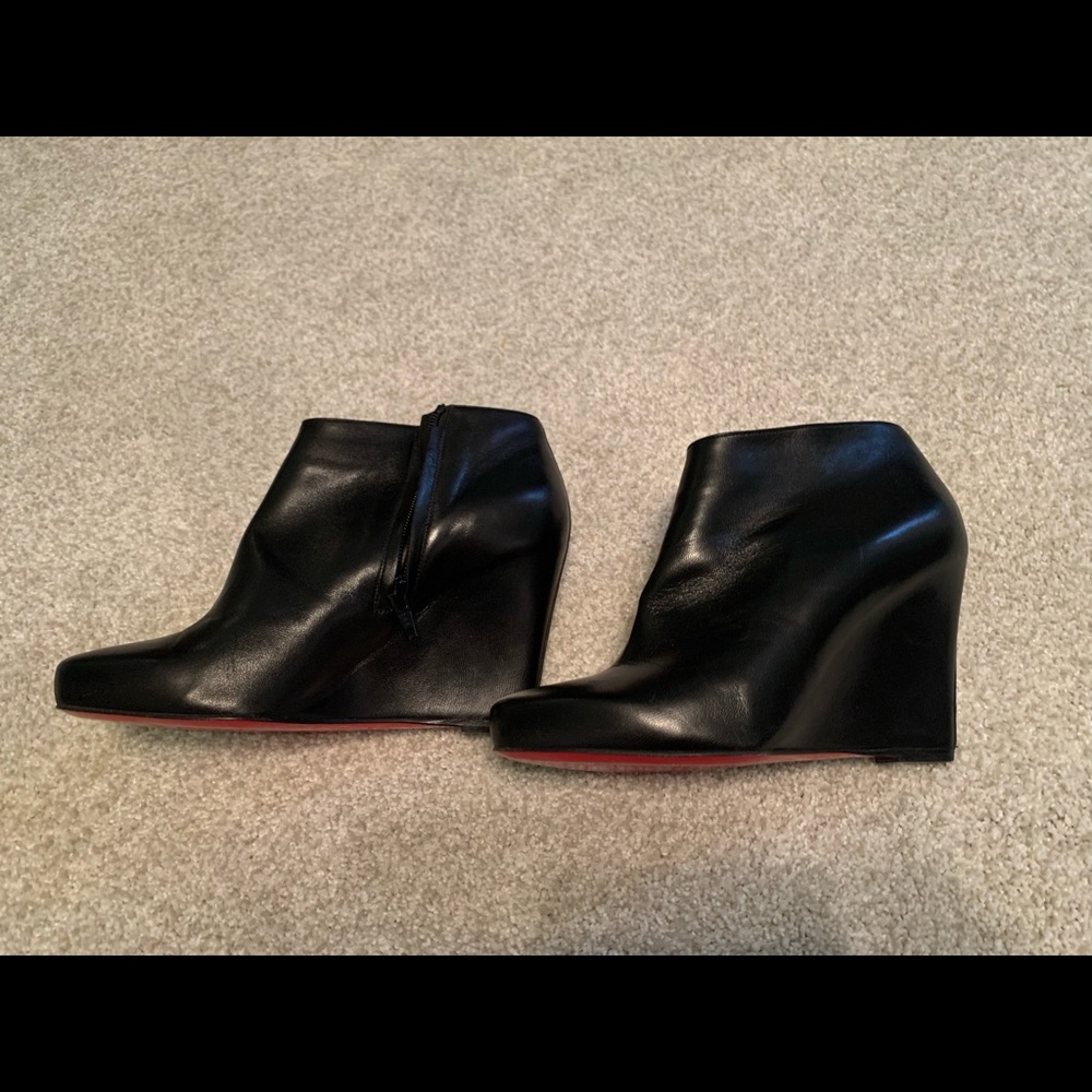 Christian Louboutin Melisa Bootie Size 38.5/8.5